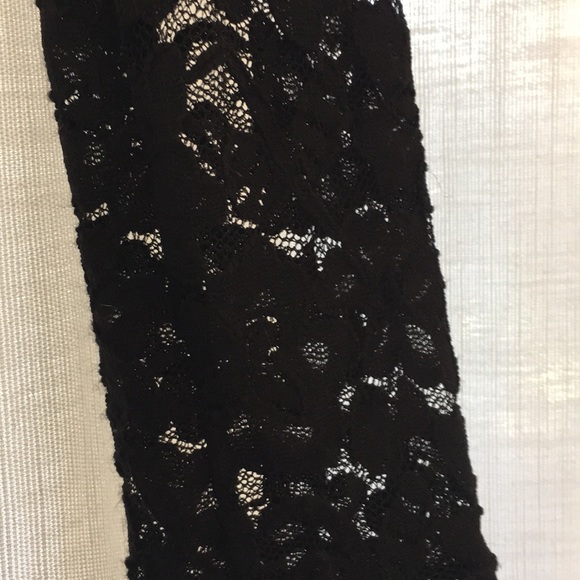 Express lace open back dress - Picture 5 of 7